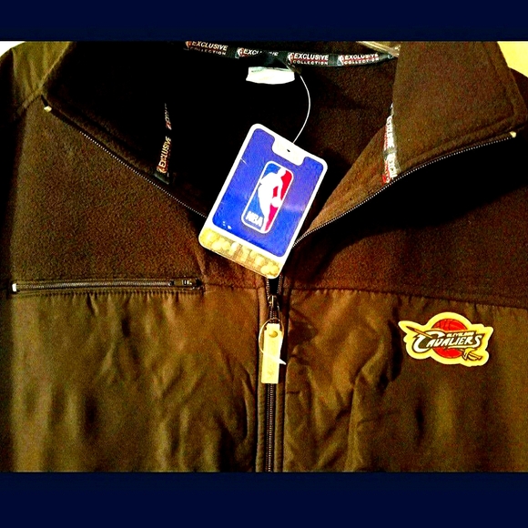Men's Cleveland Cavaliers Fleece Full Zip Jacket  Adult LG. - Picture 3 of 5